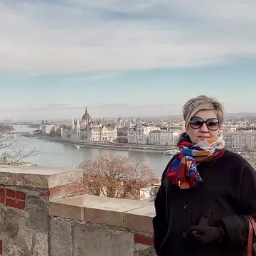 independentTemptress image 0